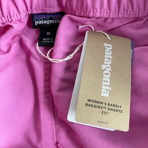 Patagonia NWT Women’s Barely Baggies, Marble Pink, Size M